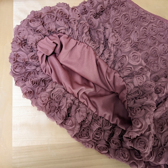 Rose mesh bubble mini skirt by Tara Jarmon for Target 2006 size Medium in EUC - Picture 3 of 5